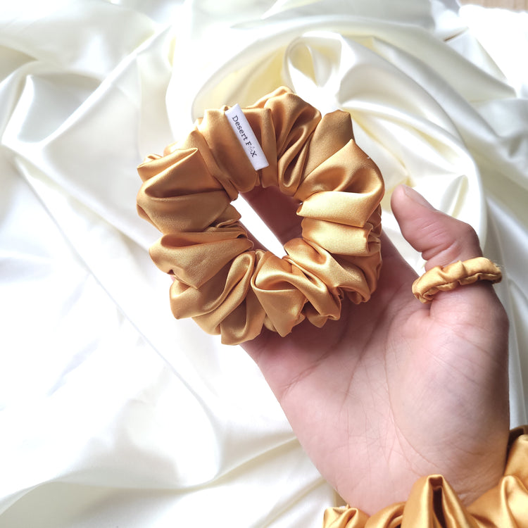 NEW SCRUNCHIES