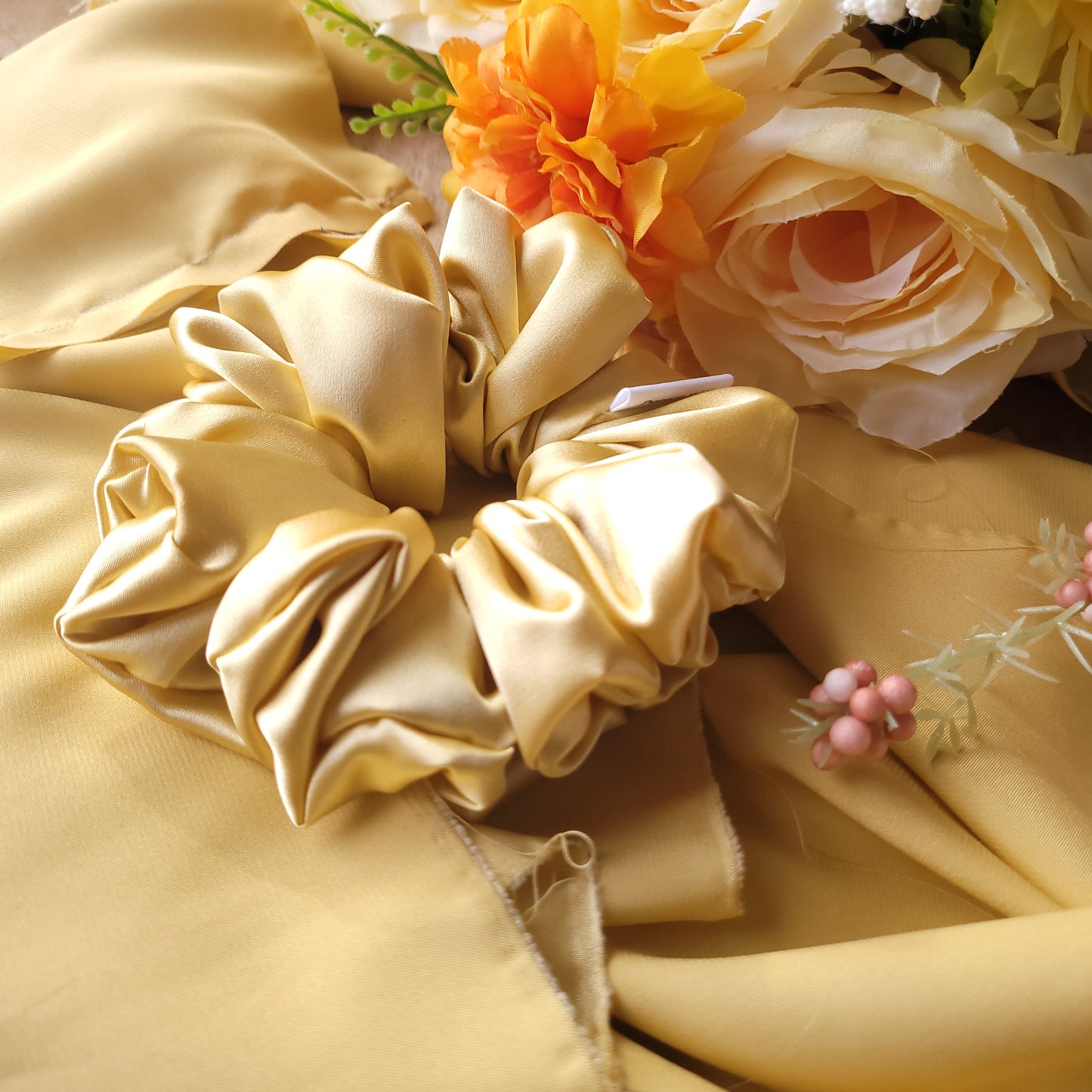 Butter Satin Scrunchie Meadium